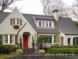 La Lucarne De Toit En 60 Images Inspiratrices Archzine Fr Lucarne De Toit Peinture Maison Exterieur Maisons Exterieures