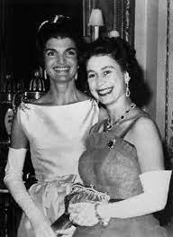 Dec 09, 2017 · president john f. The Queen And Jackie Kennedy 1960 S Jacqueline Kennedy Onassis Jackie Kennedy Queen Elizabeth