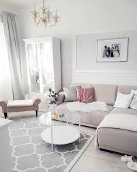 Sois Mas De Colores Neutros O Llamativos En El Salon Maisonberi Miestilowestwing Westwinges Bright Living Room Living Room White Corner Sofa Living Room
