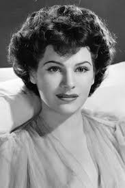 Stuart Crawford : biographie, filmographie, photos & vidéos