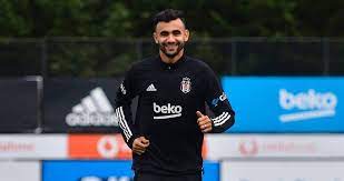 Bu sezon beşiktaş formasıyla süper lig'de 8 gole ulaşan rachid ghezzal, kariyerinde en fazla gol attığı sezonu egale etti. 20k Dxhtigyxvm