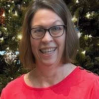 Lisa Guillory's Instagram, Twitter & Facebook