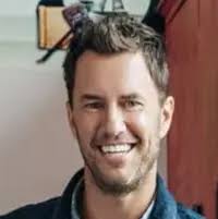 Blake Mycoskie TOMS Fundatur u Chief Shoe Giver Permezz Promotivate