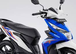 Beat beat biru beat coklat beat esp beat hijau beat merah oya khusus untuk warna putih penambahan striping dan sticker tadi modifikasi beat biru putih sederhana modifikasi honda revo 100cc 2008 modifikasi beat putih sederhana beat modifikasi warna biru putih variasi warna motor lantaran modifikasi honda beat ini menggunawan warna. 8 Warna Baru Honda Beat 2019 Harga Termurah Rp 15 5 Jutaan Warungasep