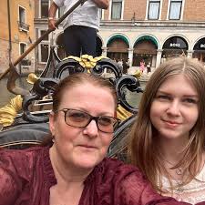 It is so close to Halloween here is my shrink ray light that will shrink me  down to one inch tall and my shrinking potion pickle juice that will shrink  me down