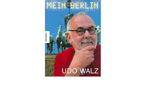 Walz was in a great mood when editorial photographer helmut fricke and i entered his salon on kurfürstendamm. Udo Walz Mein Berlin 9783896604194 Amazon Com Books