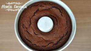 Calda De Chocolate Para Nega Maluca Bolo Nega Maluca Com Calda De Chocolate Em 2020 Bolo Nega Maluca Bolo Sobremesa