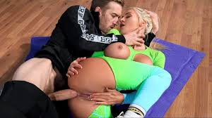 Stretching Out Siennas Ass