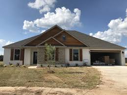 White Brick With Cedar Accents Brick Exterior House White Brick Houses Brick Ranch Houses
