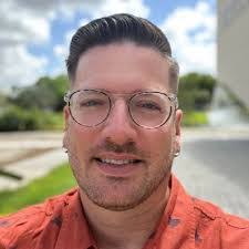 Patrick Garon's Instagram, Twitter & Facebook