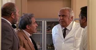 Renzo montagnani ci lascia all'eta di 67 anni spegnendosi in una triste giornata del 22 maggio 1997 a roma (italia). Amici Miei Atto Ii La Recensione La Trama E La Scheda Completa