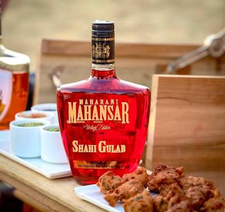 This special whisky goes back to 1768 when the rulers of Mahansar, a royal place in Rajasthan, started making a special drink for themselves. Instead of using barley from
