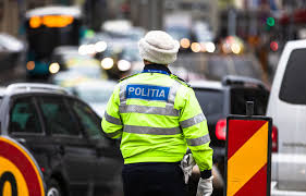 Fie inregistrati acum cu data de 6 aprilie suspendarea cim (insa aici exista riscul de amenda. Proiect De Lege È™oferii Care Vor Avea Permisul Suspendat Vor Trimite Actele Prin Curier Iar ContestaÈ›iile Vor Putea Fi Depuse Online Automarket