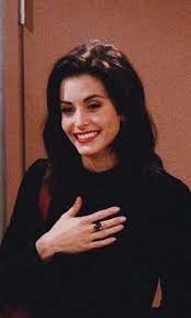 We love her for her epic obsession you say you really know monica gellar, but do you really? Monica Wallpaper Monica Friends Monica Geller Jewish Women
