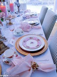Mother S Day Decoration Ideas A Vintage Brunch Table Setting Mothers Day Decor Brunch Table Setting Brunch Decor