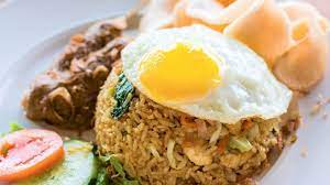 Serve your nasi goreng kampung with chilli sauce and delicious shrimp paste to add more kick. Recipe Nasi Goreng Kampung