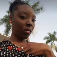 Vanessa Ricketts's Instagram, Twitter & Facebook