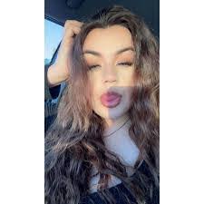 Allison Stubblefield's Instagram, Twitter & Facebook