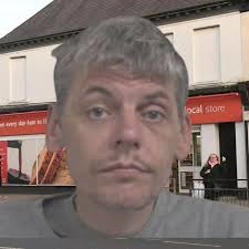 Robber's £200 Holderness Road crime spree as he threatens to stab people  and use a gun