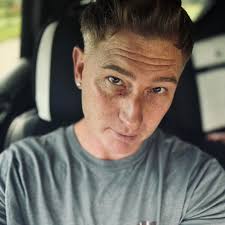 Looking for someone who can refer me to a doctor that treats sciatica with  a MRI then surgery. You name it I've done it and I'm still in a great  amount of