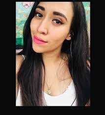 Fani Reyes's Instagram, Twitter & Facebook