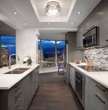 Vancouver Bc Sleek Downtown Condo Contemporary Kitchen Vancouver Klondike Contracting Contemporarydesigntren Condo Kitchen Contemporary Kitchen Home