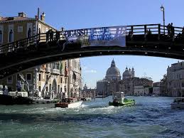 El gran canal, considerado el alma de venecia, es el más largo de los 120 canales con los que cuenta la ciudad. Conoce Los Secretos Del Gran Canal De Venecia Bedooin