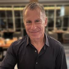 Daniel Jay Art Studio (@danieljaystudio) • Instagram photos and videos