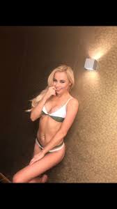 TW Pornstars - Melissa Reeves. Twitter. 😘. 9:01 PM - 23 Jan 2018