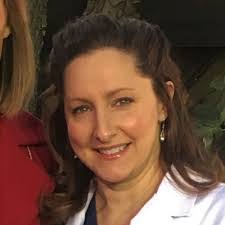 Kelly Gebhardt's Instagram, Twitter & Facebook