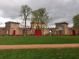 Its contents, including the most important collection of furniture of thomas chippendale's early period, was in removal vans heading down the m6 on the way to christie's saleroom in june 2007. Dumfries House Temple Gate Picture Of Dumfries House New Cumnock Tripadvisor