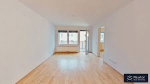 Viele hauskäufer entscheiden sich daher für die suche nach einem provisionsfreien haus, ohne makler. Provisionsfrei 2 Zimmer Wohnung Mit Grosszugigem Balkon Wohnung Mieten Haus Kaufen Privatimmobilien Mietguru
