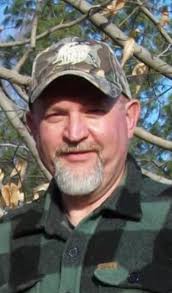 Alan Runyon's Instagram, Twitter & Facebook