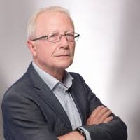 100+ profils pour “Michael Six”