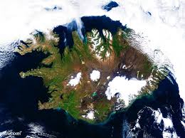 On August 22 2014 The Moderate Resolution Imaging Spectroradiometer Aboard Nasa Rsquo S Terra Satellite Captured A True Color Image Of A Sunny Summer Da