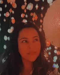 You can't dim my light 😏 #selflove