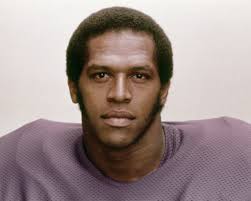 Fred Mcneill's Instagram, Twitter & Facebook