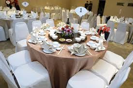 This creates an aisle for guests to pass through; 4 545 Chinese Banquet Photos Free Royalty Free Stock Photos From Dreamstime