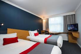 Breakfast is inclusive for every guest. Holiday Inn Express Warwick Stratford Upon Avon An Ihg Hotel Warwick Updated 2021 Prices