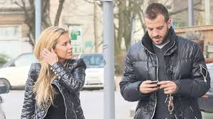 Sylvie meis sucht eine neue wohnung. Jahresruckblick 2013 Durch Das Jahr Mit Sylvie Sabia Rafael Leute Bild De
