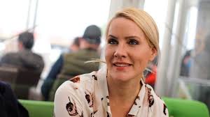 „15 jahre hast du mein. Starke Durch Umgang Mit Pferden Judith Rakers Entspannt Bei Horses Dreams