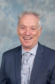 Vincent Feeney's Instagram, Twitter & Facebook