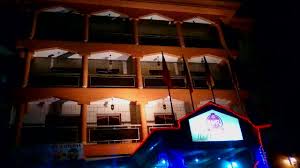 Résultat de recherche d'images pour "hotel vallee des rois douala cameroon"