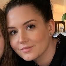 Anna Rayner's Instagram, Twitter & Facebook