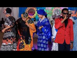Rayuwa da masoyi dadadi new hausa song musty danko ft mannir booth ummi duniyarnan video latest 2019. Download Hausa Music Nura M Inuwa Da