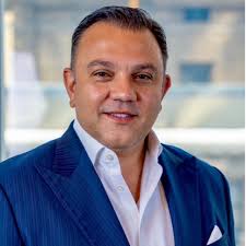 Alexander Constantine's Instagram, Twitter & Facebook