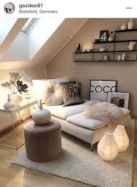 Dachboden Kleine Raume Fitness Gym My Blog Blog Dachboden Esszimmerideendekoration In 2020 Attic Living Rooms Small Attic Room Room Decor