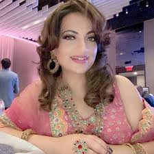 Thank you Dipti Pujara of INSPIRATION MASTERS for helping Emaan Khan excel  at public speaking program. I highly recommend parents with middle and high  schoolers to check out this awesome program with