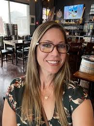 Deborah Dahlberg's Instagram, Twitter & Facebook