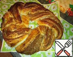 I am so glad that my contributor siew loon is back from her long another recipe from my grandmother. Wreath Of Puff Pastry With Condensed Milk And Nuts Recipe With Pictures Step By Step Food Recipes Hub
